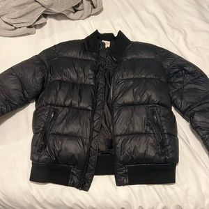 Gap Black Puffer Jacket - size L